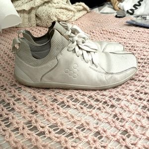 Vivo Barefoot Shoes Size 41